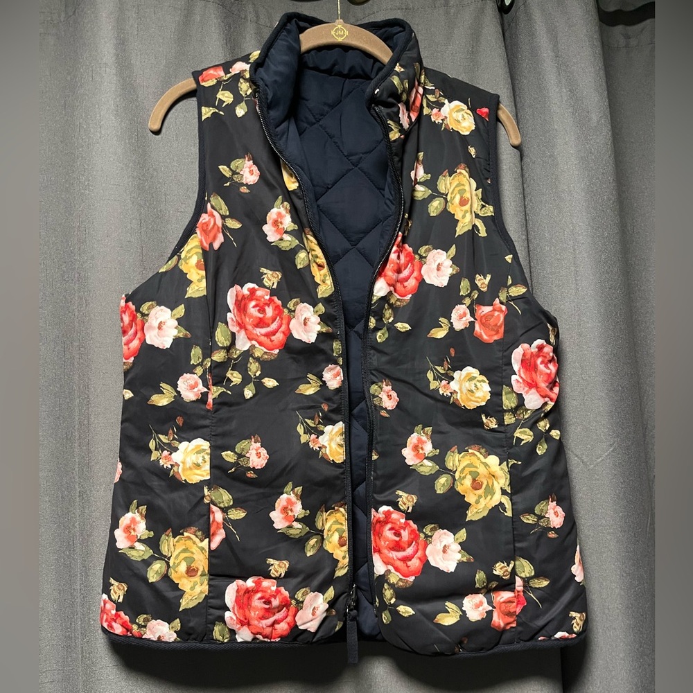 Kenzie Jeans reversible puffer vest sz M